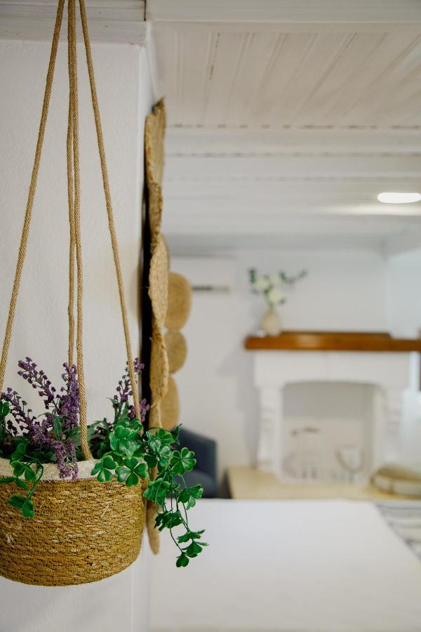 Corinth Yard Rooms المظهر الخارجي الصورة